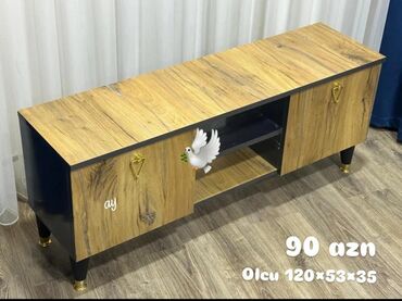 Divan və kreslo dəstləri: Yeni, Düz TV altlığı