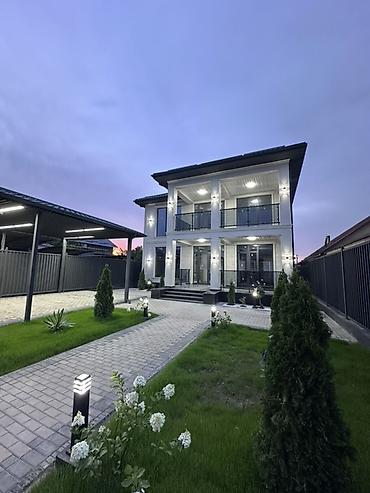 Үйлөрдү сатуу: 6 бөлмө жана андан көп, 380 м², 4 соток, Бишкек — 5