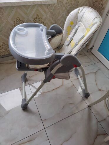 Uşaq geyimi və ayaqqabıları: Uşaq oturacağı Uşaq çox az oturduğu üçün demək olar yeni kimidir