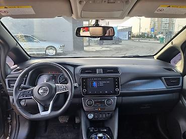 Nissan: Nissan Leaf: 2019 г., Электромобиль, Хэтчбэк — 8