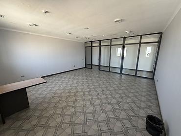 Аренда складов и мастерских: 600 м², With parking, Другой тип здания — 14