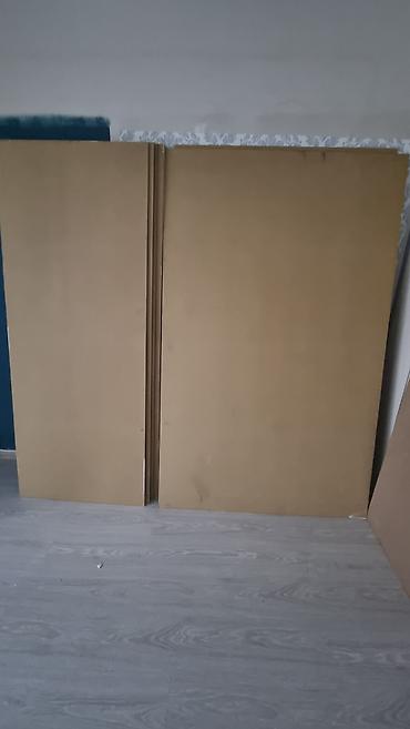 mdf material satışı: MDF lövhələr dəsti qalınlığı 8ml eni-80sm uzunluğu-2,10sm olanlar hər — 3