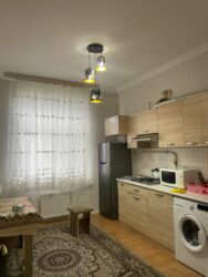 Uzunmüddətli kirayə mənzillər: 🏢 MİDA binaları — Geniş və rahat mənzil kirayə verilir ✨ Mənzil — 4