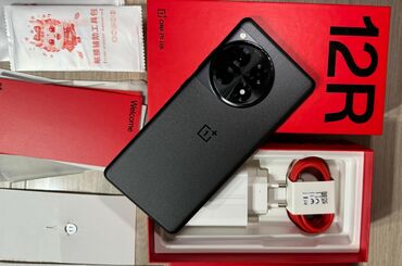 OnePlus: OnePlus 12R, Новый, 256 ГБ, цвет - Черный, eSIM