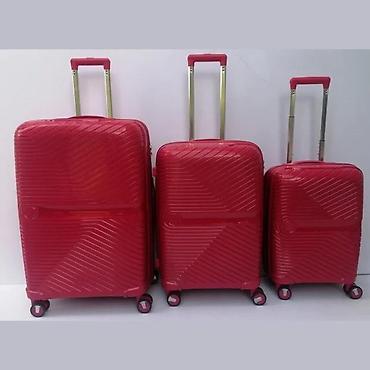Putni koferi i torbe: Set crvenih kofera – 3 komada - Dizajn: moderni polikarbonatni/ABS — 1