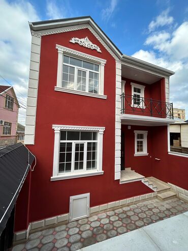 257 nomreli mekteb: 5 otaqlı, 200 kv. m, Kredit var, Yeni təmirli