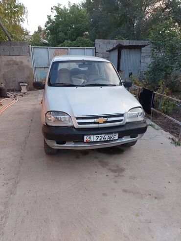 камаз эвро кабина: Chevrolet Niva: 2005 г., Бензин