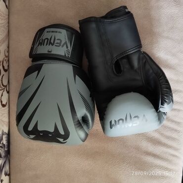 Əlcəklər: Venum boks əlcəkləri – 12 OZ təzə kimidi az işlənib cırığı zadı yoxdu — 4