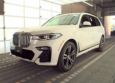 BMW X7: 2021 г., 3 л, Автомат, Бензин, Кроссовер at lalafo.kg BMW X7: 2021 г., 3 л, Автомат, Бензин, Кроссовер