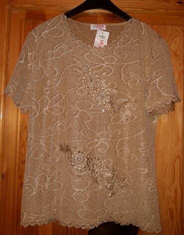 Baş geyimləri: Werf tezedi uzundu ve enli.Hem qara hem de tund goy reni var Krem — 3