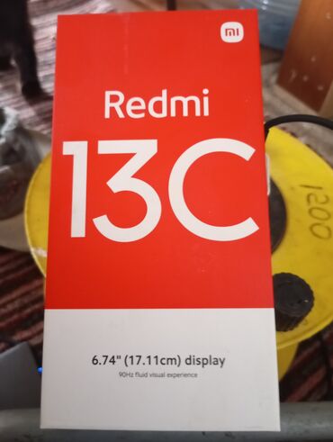 поко м5 с: Redmi, Redmi 13C, Б/у, 128 ГБ, цвет - Золотой, 2 SIM