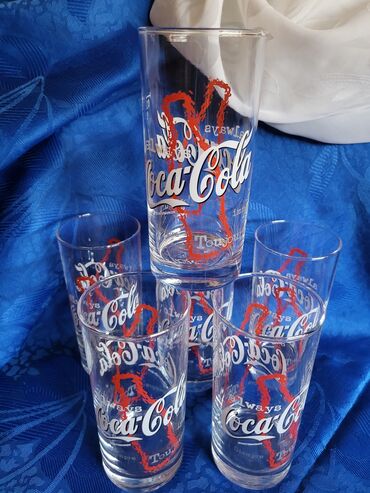 Čaše: Case nove Coca Cola vintaz Namacke. Komada. 6 — 5