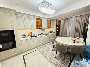 элита дом: 3 комнаты, 138 м², Элитка, 5 этаж, Дизайнерский ремонт