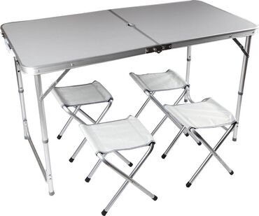 складной стол и стулья для пикника: Складной стол в комплекте с четырьмя стульями - это идеальное решение