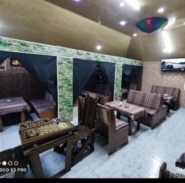 Restoran, kafelər: İcarəyə verilir: Lütfi Zadə küçəsində yol kənarında, ikinci mərtəbədə — 9