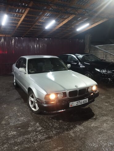 BMW: BMW 5 series: 1990 г., 2.5 л, Механика, Бензин