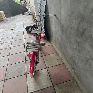 tutacaqlı xodunkalar: Uşaq velosipedi – 20" təkərli, şəhər/oyun üslubunda. Xüsusiyyətlər: - — 2