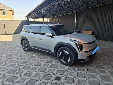 электромобили до 1 млн: Kia EV9: 2023 г., Автомат, Электромобиль, Внедорожник — 4