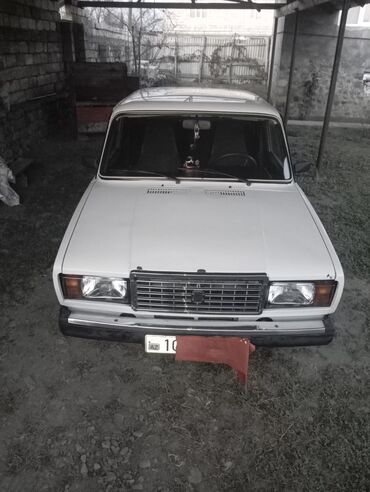 VAZ (LADA): VAZ 2107 sedan - Kuzov: ağ rəng, 4 qapı, klassik “07” dizaynı, xrom — 1