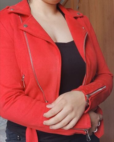 valentino jakne: Jaknica sa kaisem M velicine, veoma prijatnog matereijala, BEZ ikakvih
