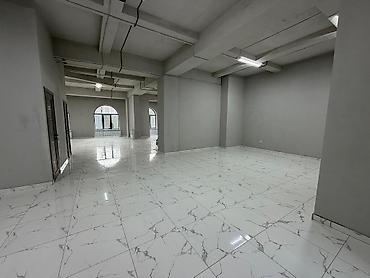 building: Продажа магазинов В жилом доме, 180 м², Евроремонт, Отдельный вход, 1 этаж — 3
