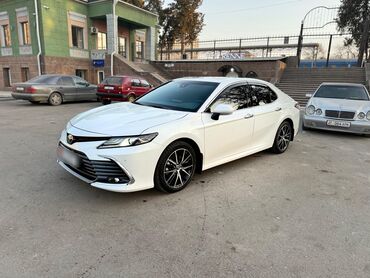 Toyota: Toyota Camry: 2022 г., 2 л, Типтроник, Бензин, Седан