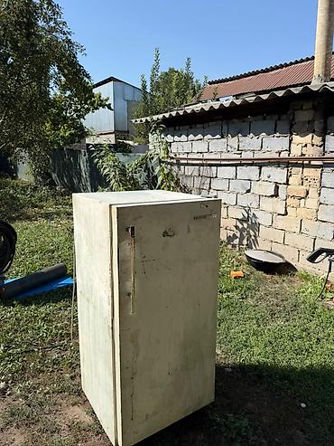 клубника апарат: Холодильник рабочий — 1