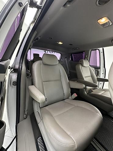 машины до 500: Kia Carnival: 2018 г., 2.2 л, Автомат, Дизель, Минивэн — 10