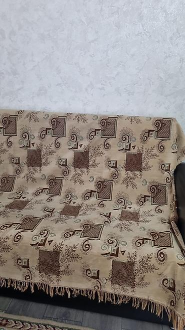 tekstil stul uzlukleri: Sofa və çarpayı üçün dekorativ örtük/plaşetka - Rəng: bej fon — 1