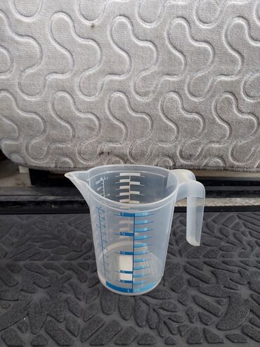 Digər qab-qacaq və mətbəx ləvazimatları: Ölçu qablari 500 ml 1 litr 2 litr 3 litr 5 litr ferqli olculerde var — 5