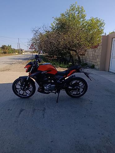ambians işıq: Sport-naked tipli şəhər motosikleti - Marka/model: Honzda (gövdədə — 4