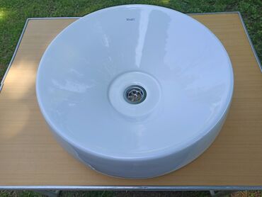 vanessa punilica za kobasice cena: Okrugli lavabo NEWARC prečnik 42cm, visina 15cm. Perfekno očuvan