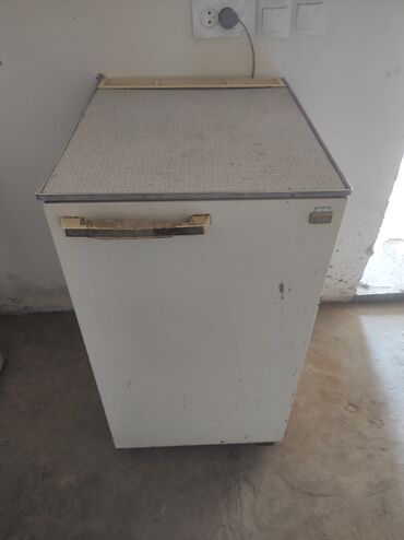 кофе машины аренда: Муздаткыч Колдонулган, Бир камералуу, 45 * 80 *