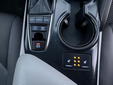 Toyota: Toyota Camry: 2019 г., 2.5 л, Автомат, Гибрид, Седан — 11