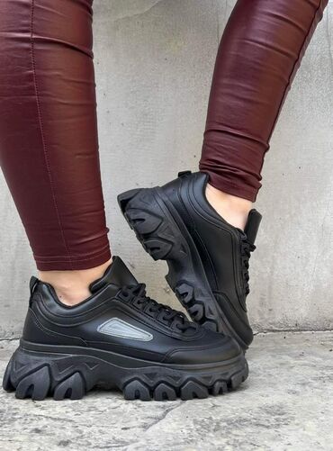 Women's Sneakers and athletic shoes: Vel. 36, 37, 38, 39, 40 2300 din — 3