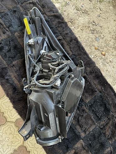 fix look: Правая фара Toyota Wish (рестайлинг) Оригинальная фара на правую — 2