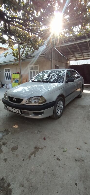 авто тайота камри: Toyota Avensis: 1998 г., 1.6 л, Механика, Бензин, Седан