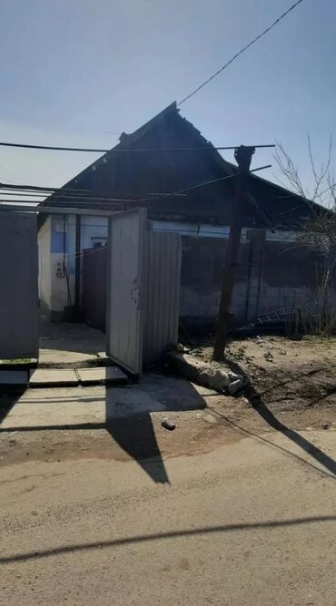 дома в городе ош: Үйдүн жарымы, 92 кв. м, 4 бөлмө, Кыймылсыз мүлк агенттиги, Эски ремонт