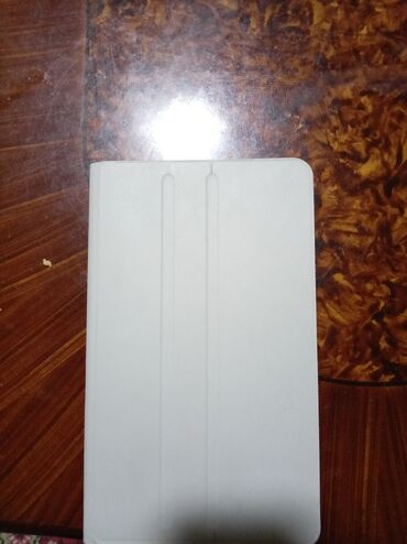 Digər planşetlər: Tecno iPad (planşet) və maqnitli örtük - Brend/model: Tecno planşet — 1