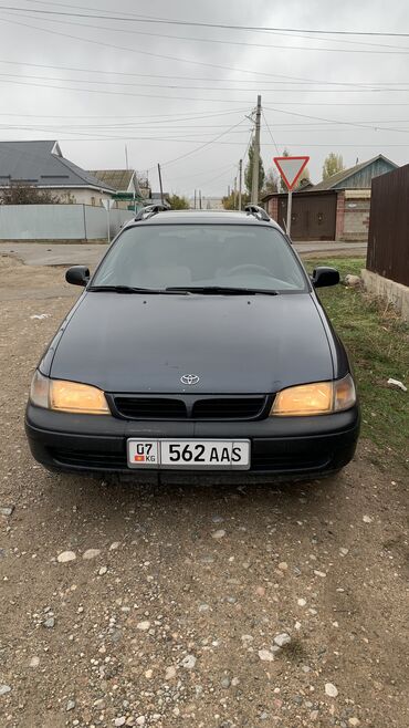 Toyota: Toyota Carina: 1997 г., 1.6 л, Бензин, Универсал