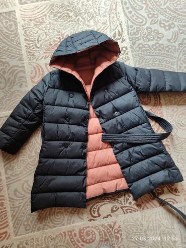 осень весна: Куртка для девочки 4-5-6 лет . В хорошем состоянии. Брали за 3500. На