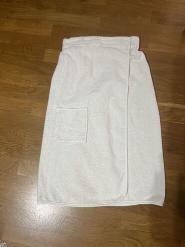 Dəsmallar: Brend:Wellness Istehsal:Amerika Material:100% bambuk Qiymet:22 — 2