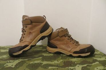 nike 3: Boots, New Balance, size - 39