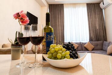 Günlük kirayə mənzillər: 2 otaqlı, Nizami r. r-nu — 5