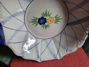 Činije: Cinija nova velika porcelanska iz 80ih. Visina. 7,5cm. Precnik — 3