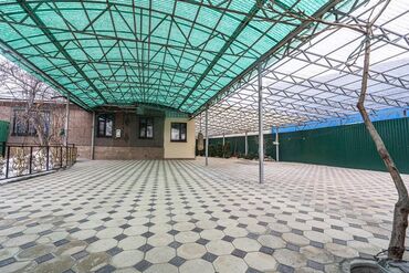 Посуточная аренда домов: 200 м², 4 комнаты, Утепленный, Бронированные двери, Видеонаблюдение — 14