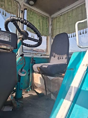 Другие тракторы: Трактор ЮМЗ-6. 1992г.в. Вложения не требуется, дозатор руль — 8