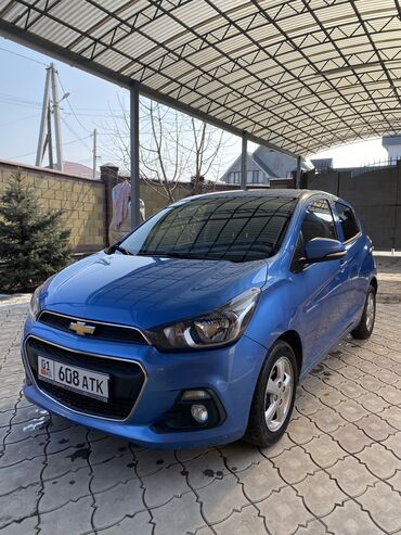 Chevrolet: Chevrolet Spark: 2016 г., 1 л, Автомат, Бензин, Хэтчбэк