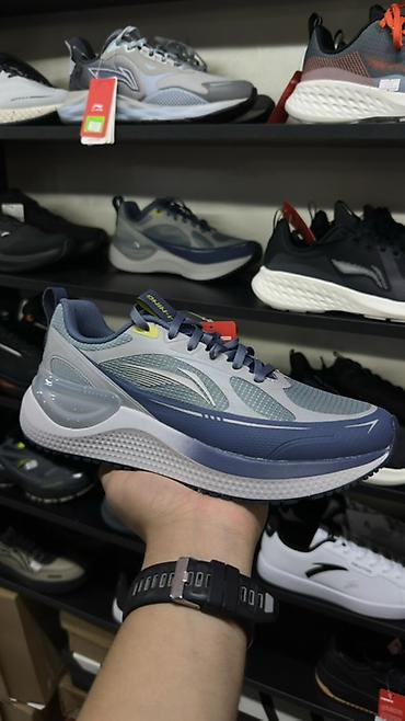 39: Кроссовки для бега и повседневной носки Li-Ning. Модель выполнена в — 4