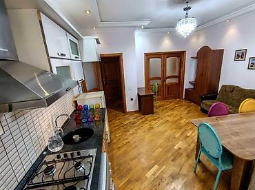 9 mikrorayon: İcarəyə verilir 2 otaqlı yeni tikili 45 m², 9-cu mikrorayon q. 600 — 10